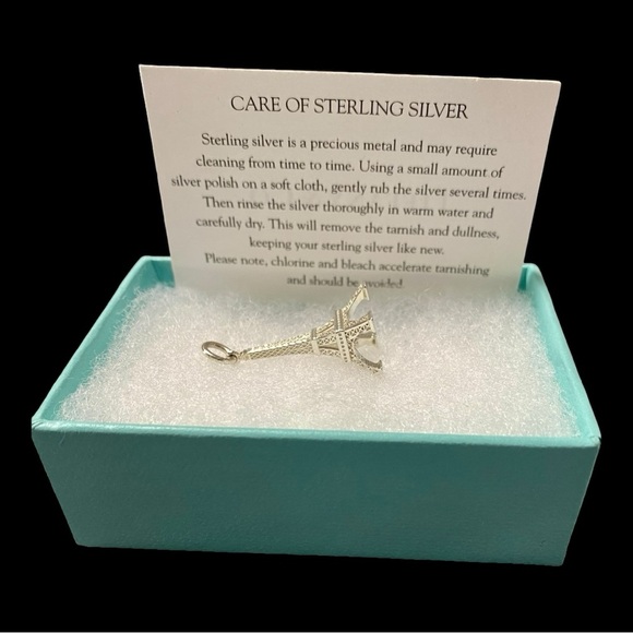 Tiffany & Co. Sterling Silver Charm/Pendant Eiffel Tower - Picture 2 of 13